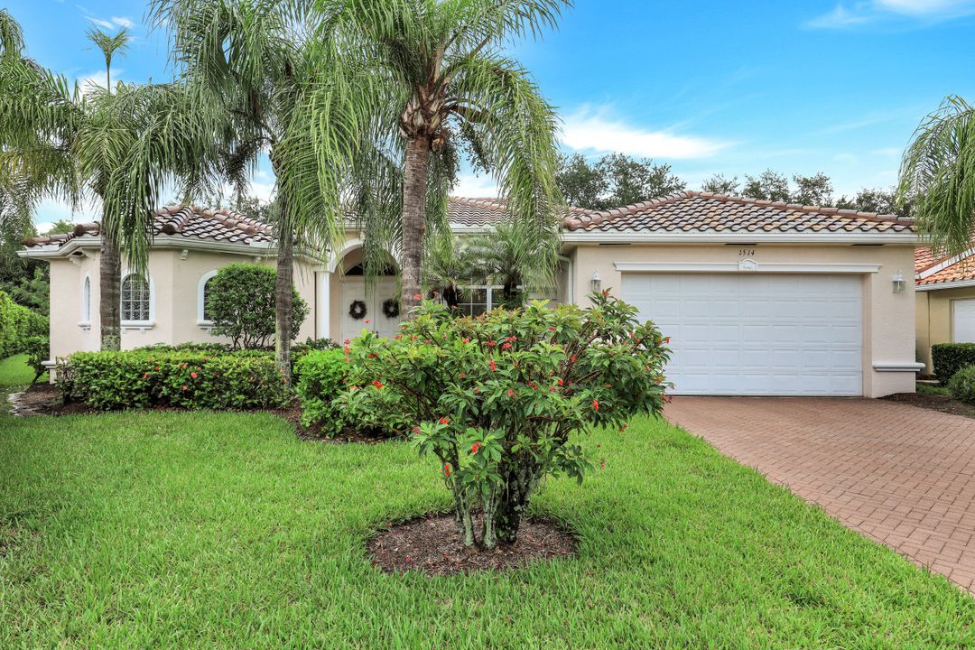 1514 Serenity Cir, Naples, FL 34110