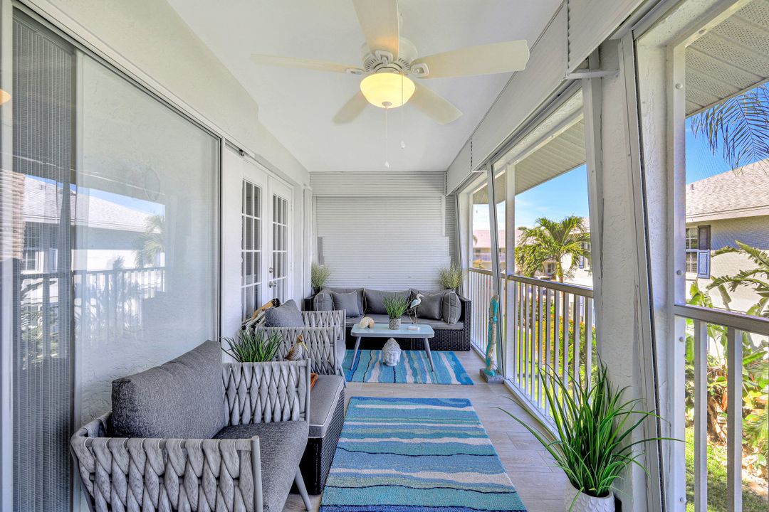 651 W Elkcam Cir #824, Marco Island, FL 34145