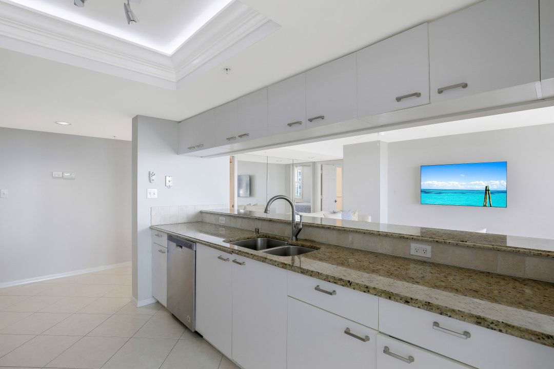 6573 Marissa Loop #1202, Naples, FL 34108