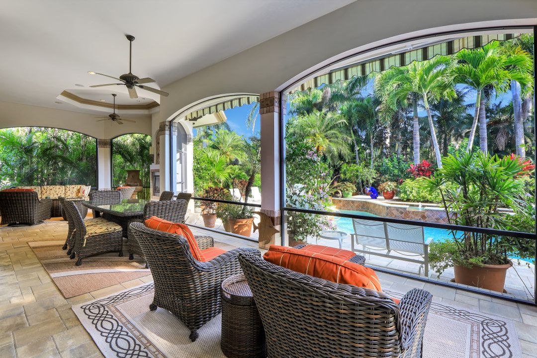 510 Anchor Rode Dr, Naples, FL 34103