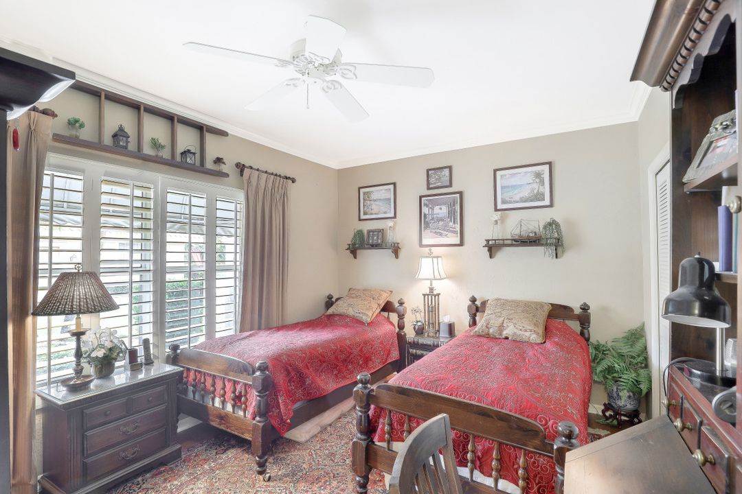 11592 Quail Village Way, Naples, FL 34119