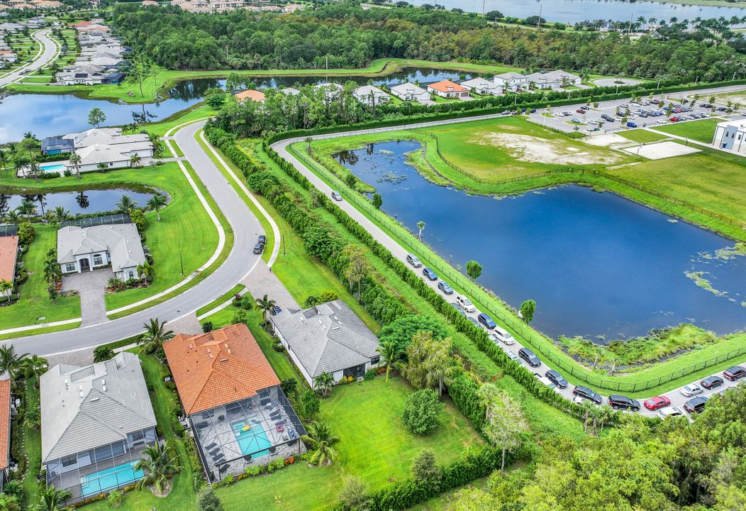 2336 Grenadine Way, Naples , FL 34120