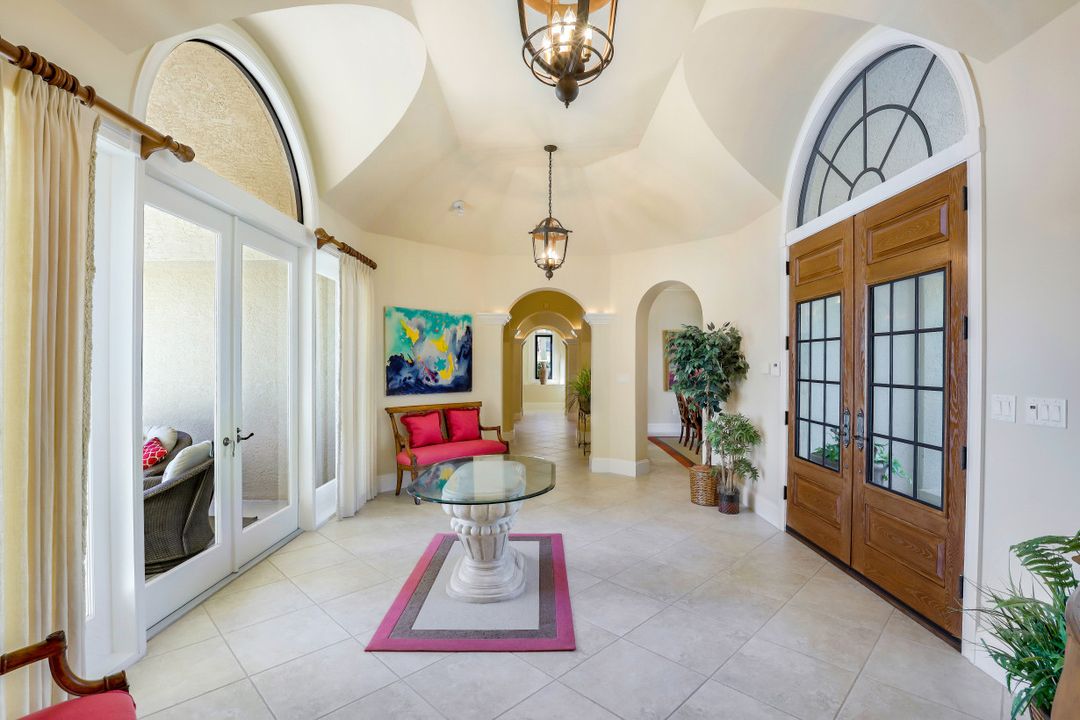 3501 Creekview Dr, Bonita Springs, FL 34134