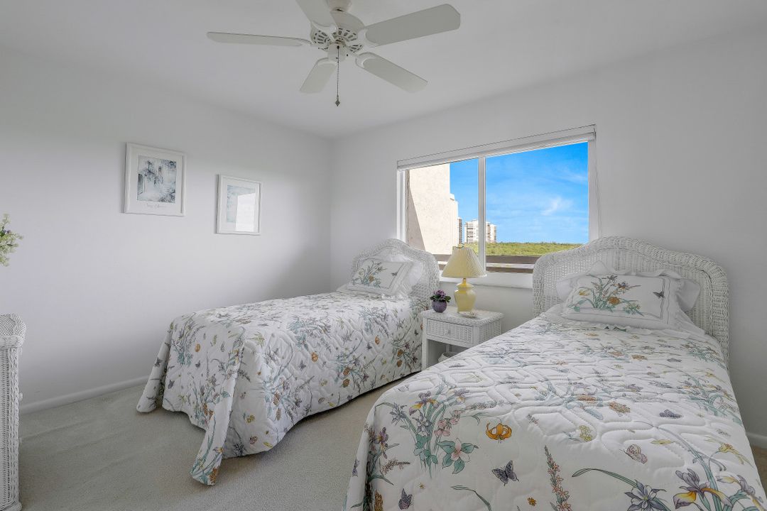 12945 Vanderbilt Dr #508, Naples, FL 34110