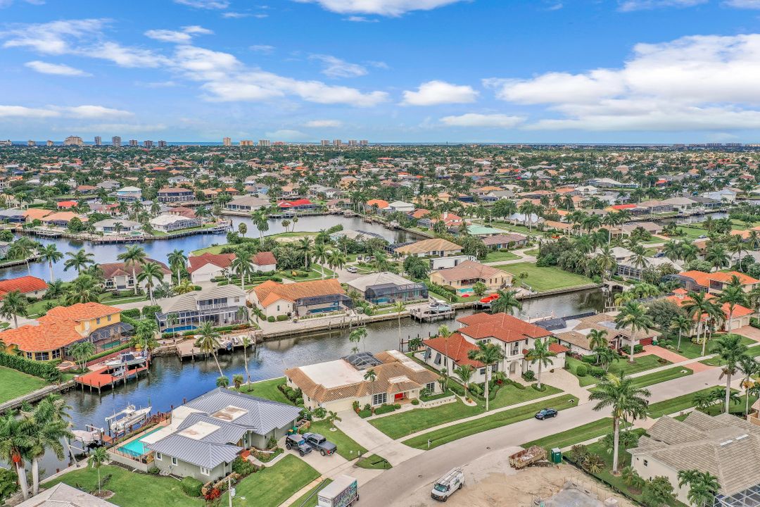 166 Hollyhock Ct, Marco Island, FL 34145