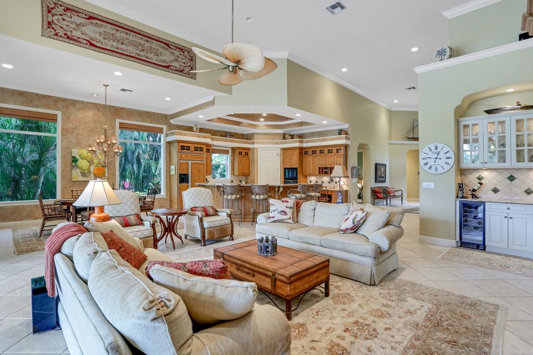 27280 Oak Knoll Dr, Bonita Springs, FL 34134