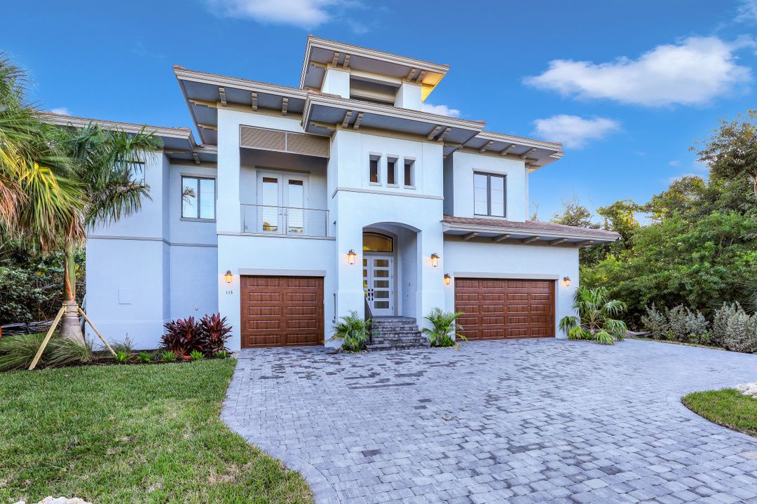 115 Wild Cherry Ln, Marco Island, FL 34145