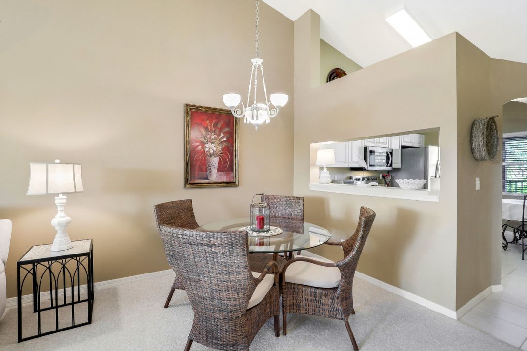 6650 Huntington Lakes Cir #203, Naples, FL 34119