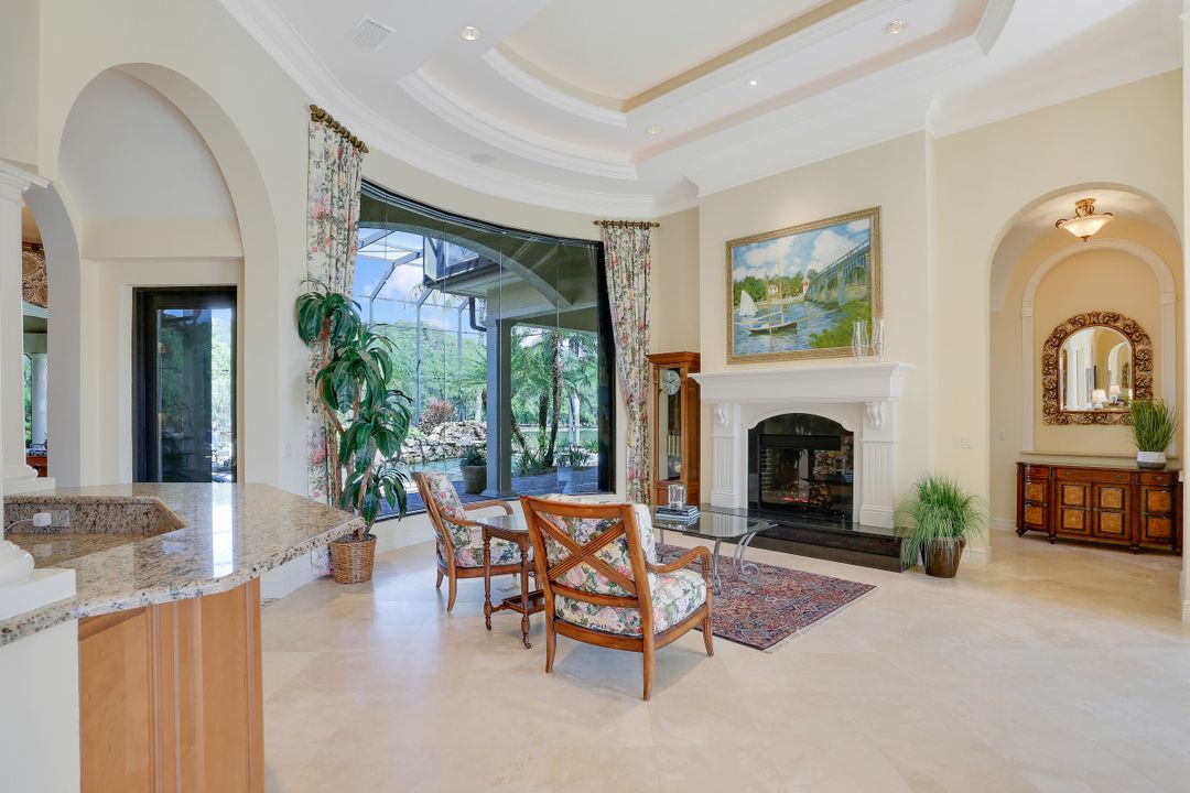 9381 Lakebend Preserve Ct, Estero, FL 34135