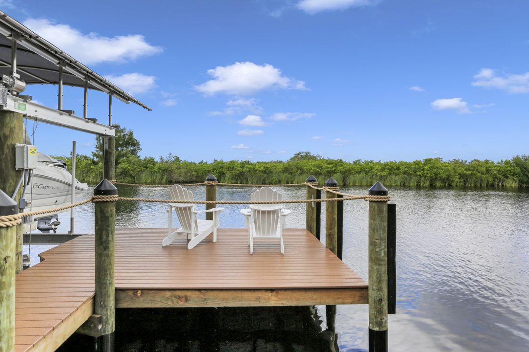 3236 Surfside Blvd, Cape Coral, FL 33914