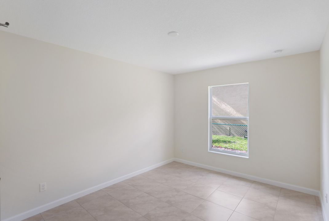 1651 SW Rutland St, Port St. Lucie, FL 34987