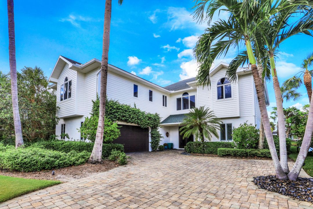 10211 River Dr, Bonita Springs, FL 34135