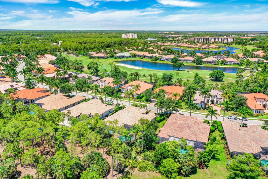 7413 Byrons Way, Naples, FL 34113