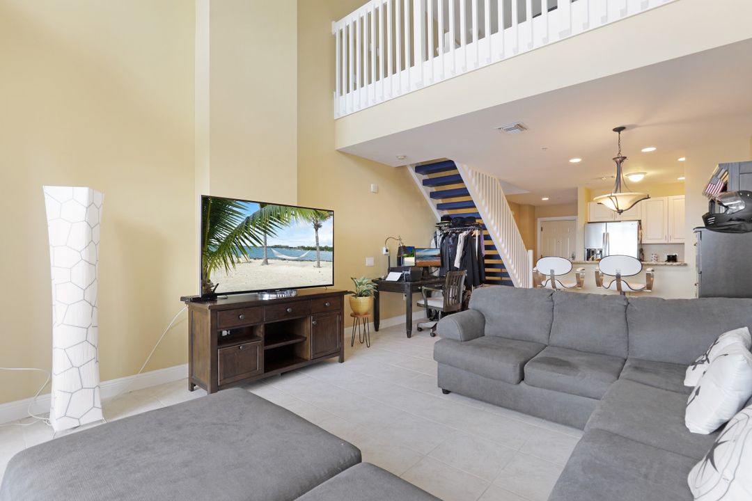 2743 First St #105, Fort Myers, FL 33916