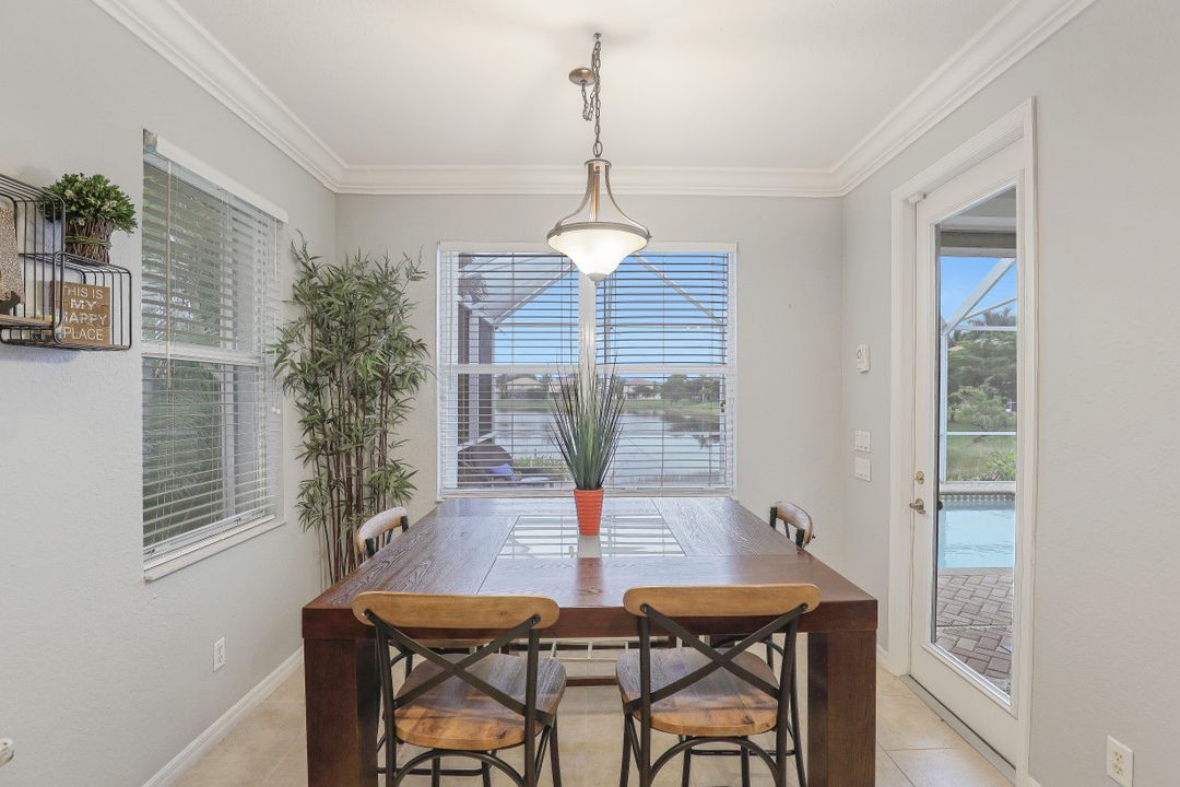 8313 Sumner Ave, Fort Myers, FL 33908