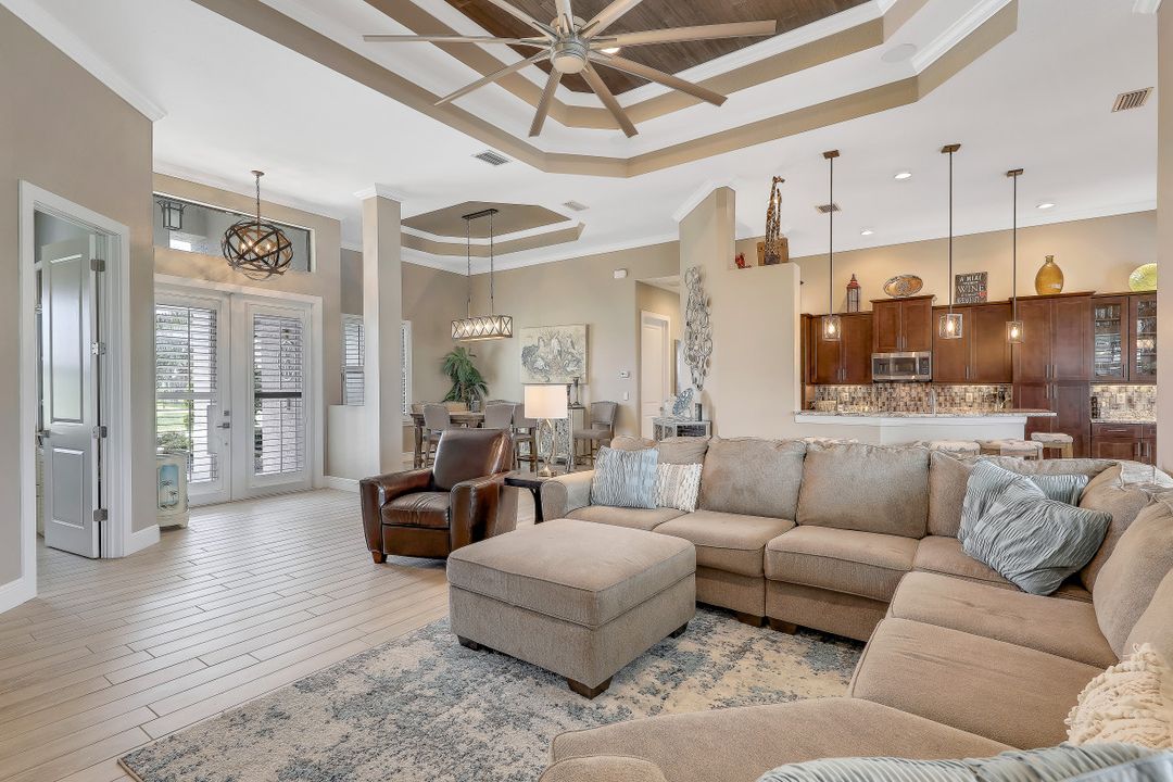 2823 SW 38th Terrace, Cape Coral, FL 33914