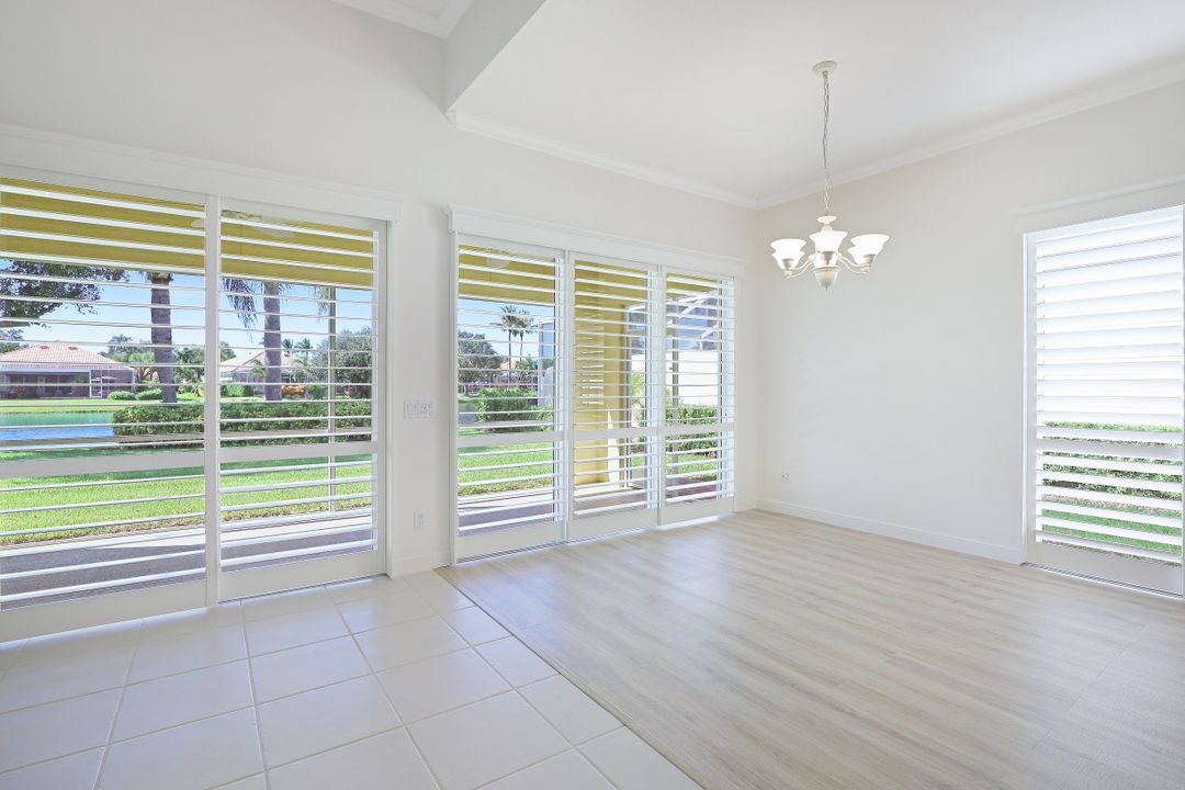 2938 Gilford Way, Naples, FL 34119