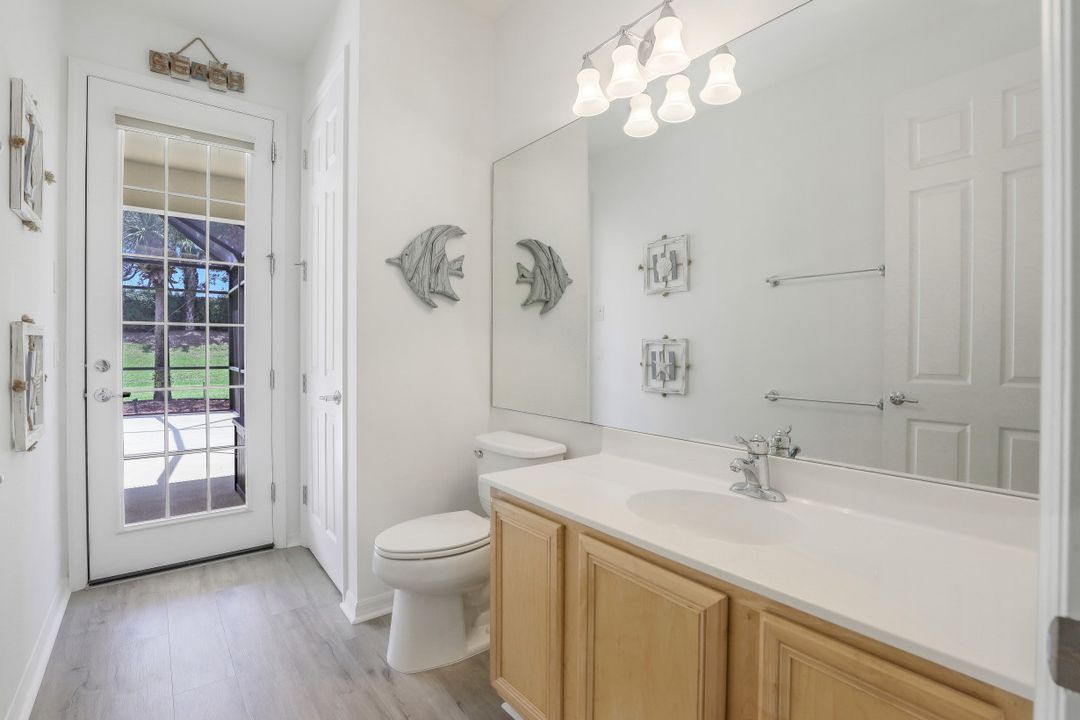 2039 Sagebrush Cir, Naples, FL 34120