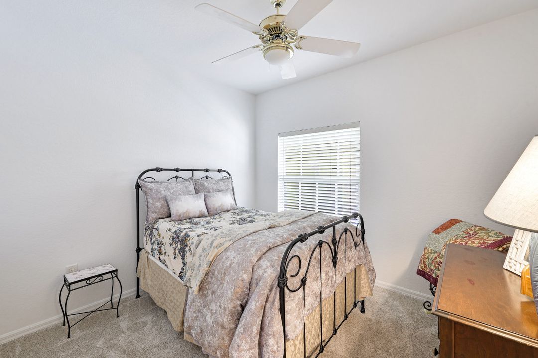 4520 Botanical Pl Cir #203, Naples, FL 34112