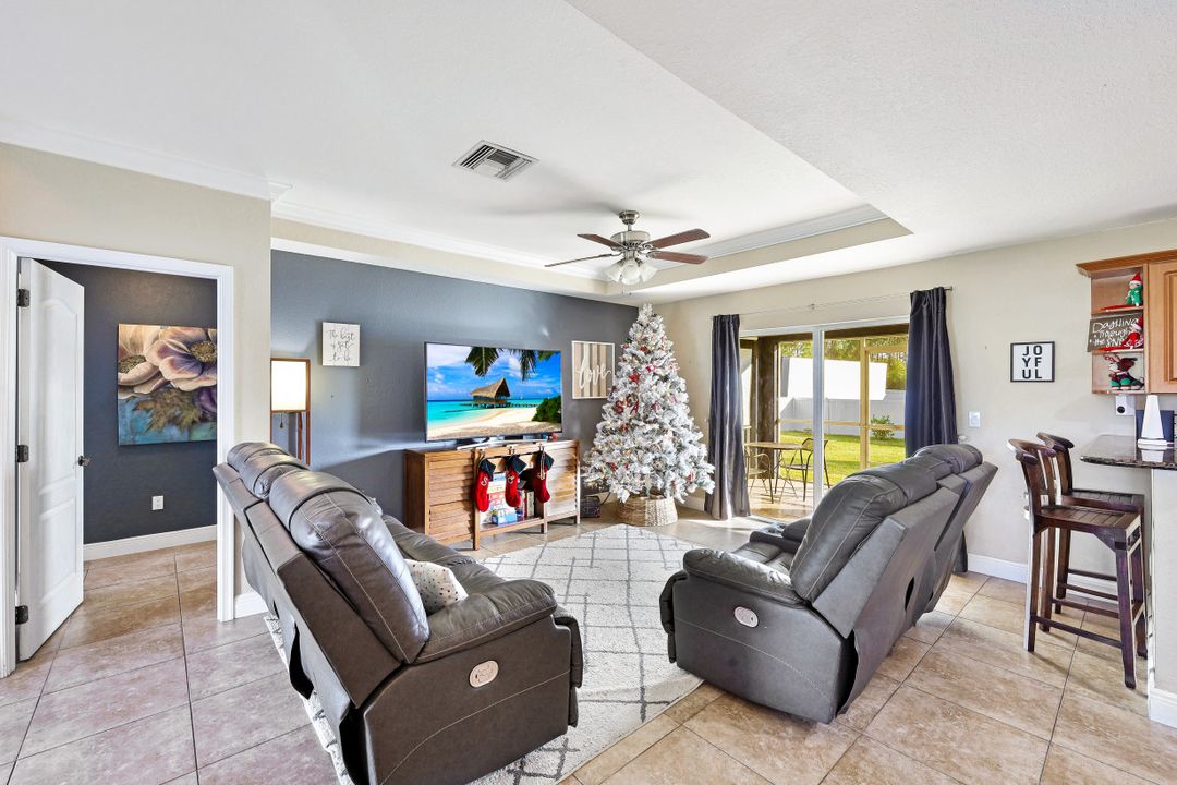 2713 10th St SW, Lehigh Acres, FL 33976