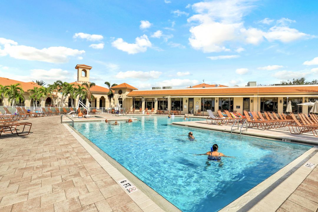 2540 Valparaiso Blvd, North Fort Myers, FL 33917