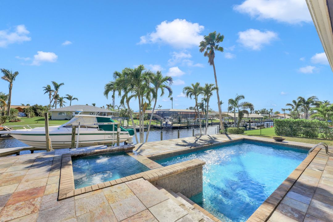 1004 Wittman Dr, Fort Myers, FL 33919