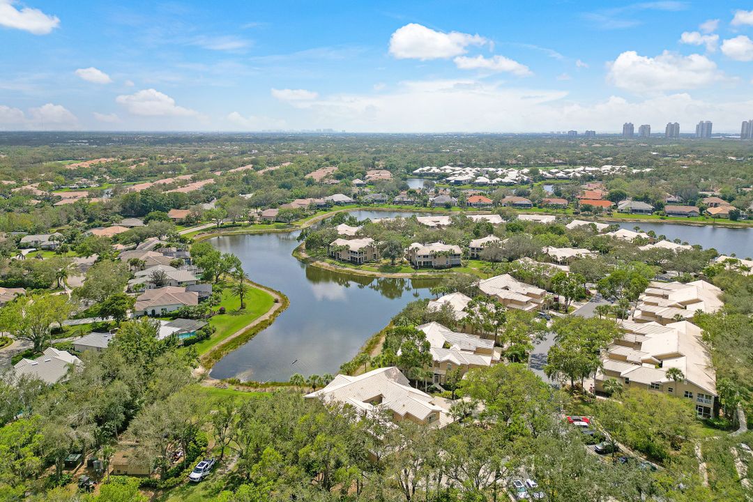24820 Lakemont Cove Ln #201, Bonita Springs, FL 34134