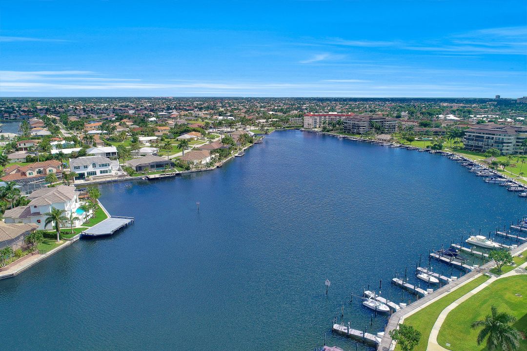 591 Seaview Ct #210, Marco Island, FL 34145