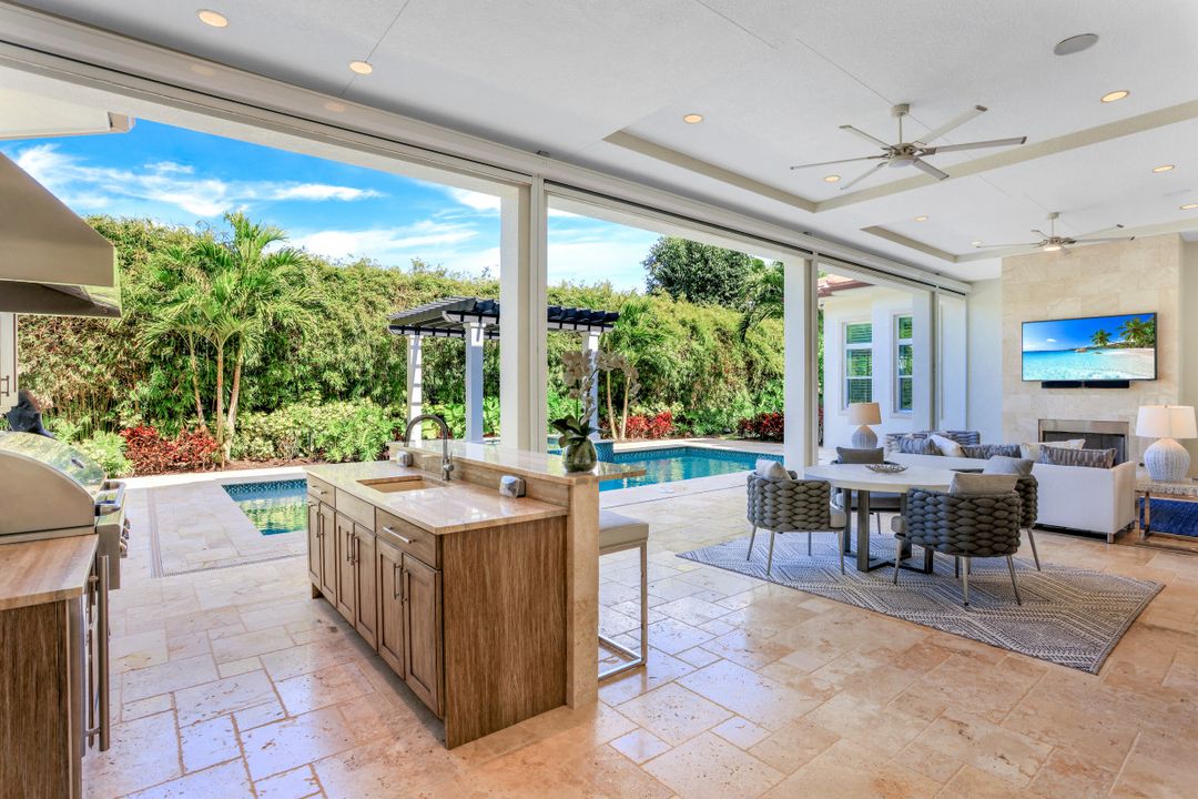 569 Neapolitan Way, Naples, FL 34103