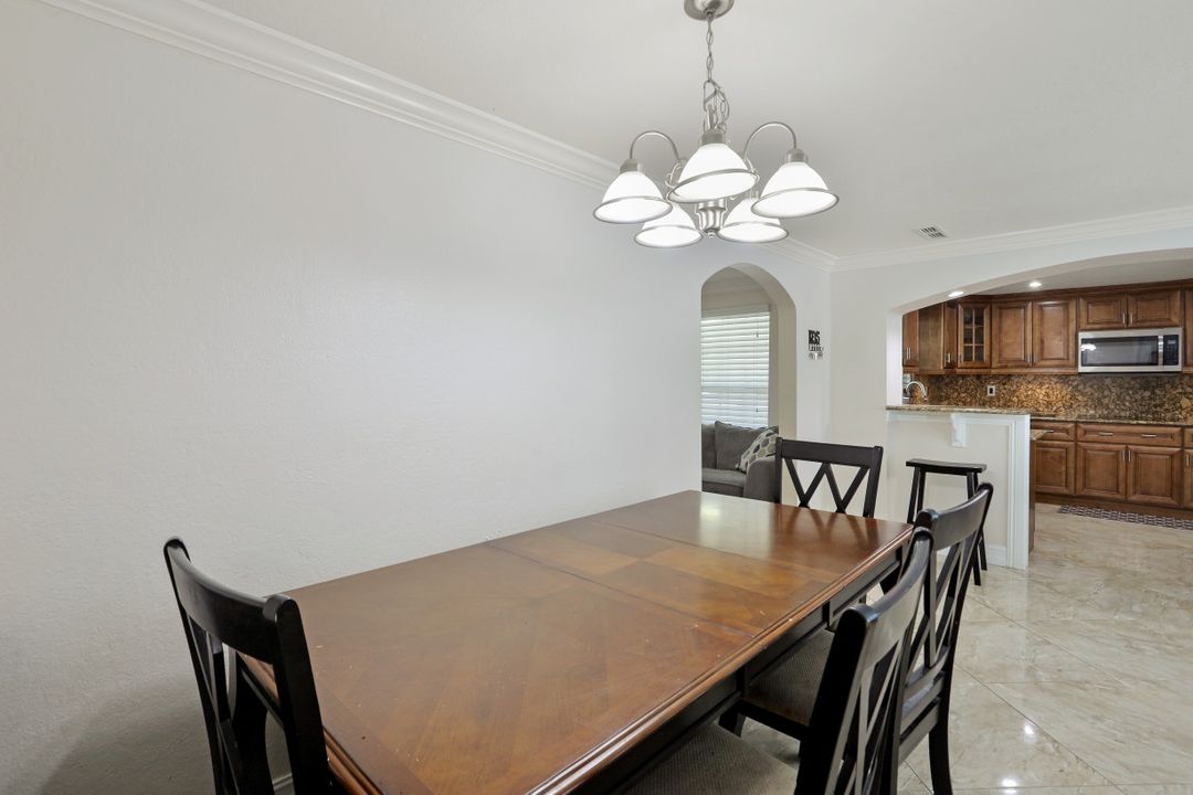 3505 20th St SW, Lehigh Acres, FL 33976