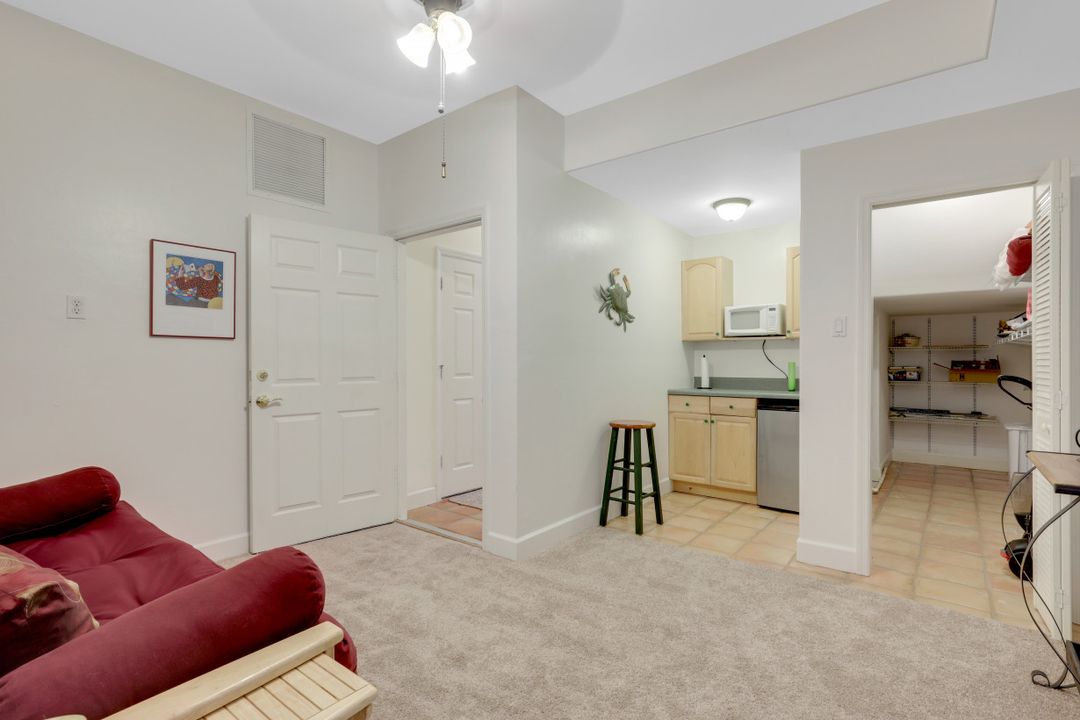 3610 Riviera Cir, Bonita Springs, FL 34134