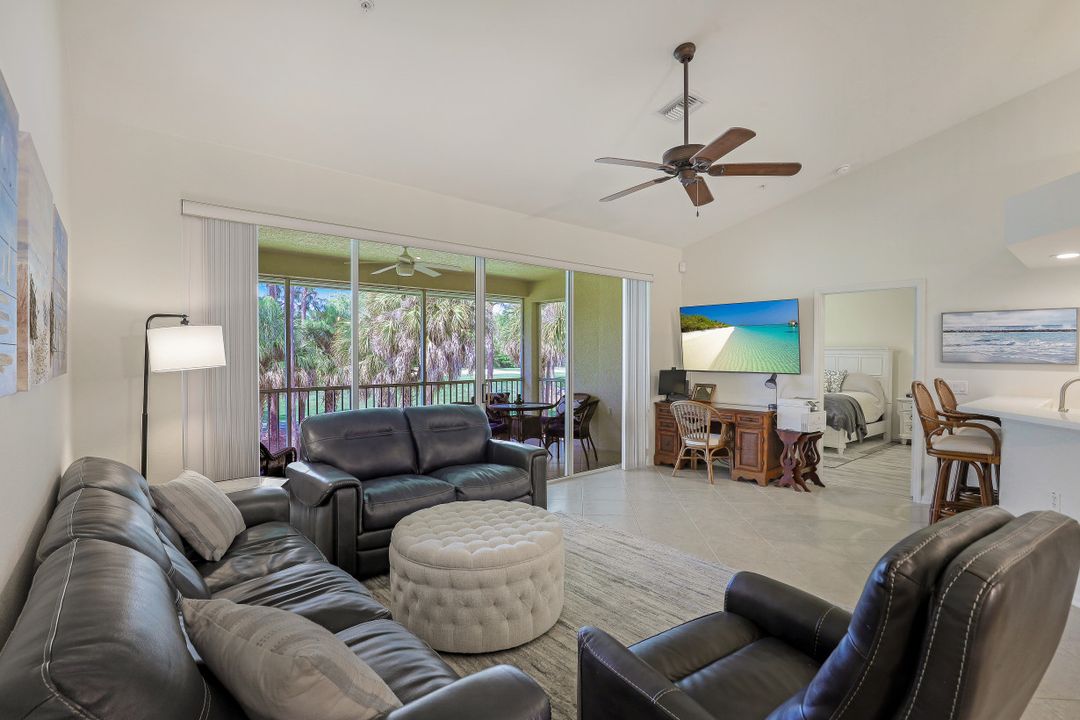 8175 Celeste Dr #1229, Naples, FL 34113