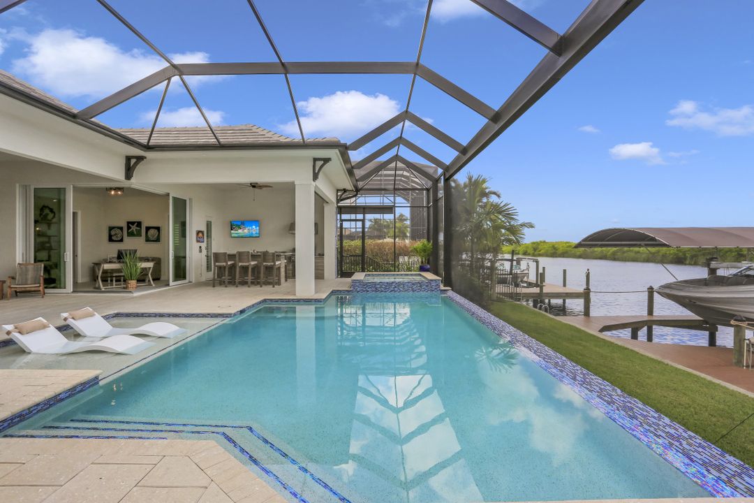 3236 Surfside Blvd, Cape Coral, FL 33914