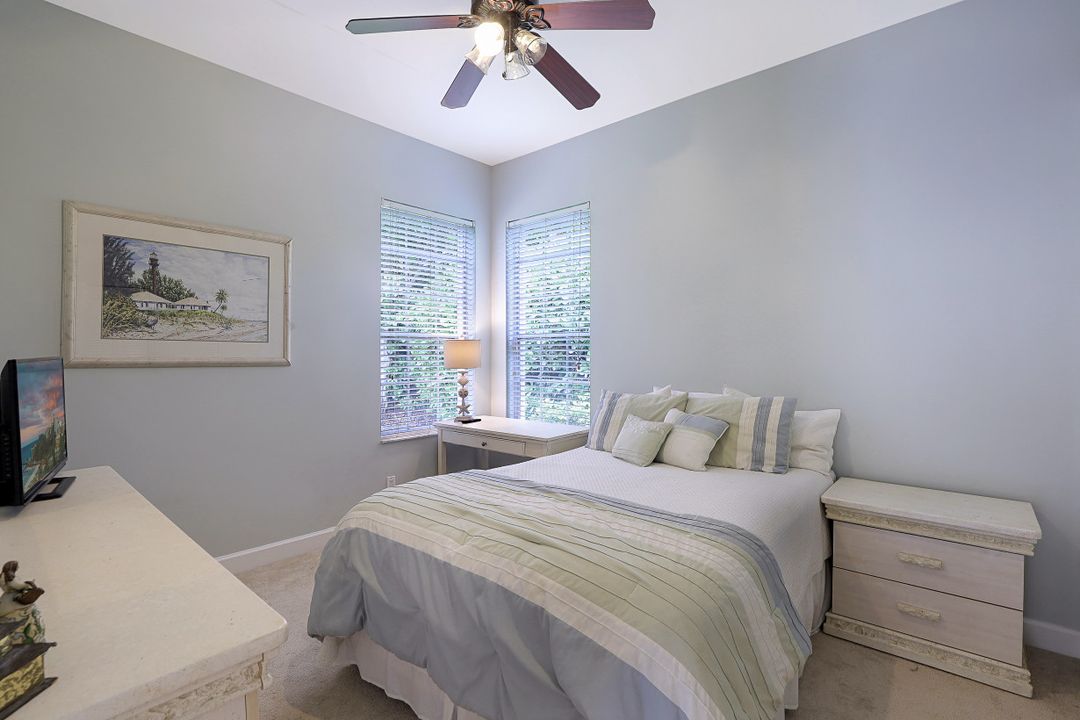 5910 Sonoma Ct, Naples, FL 34119