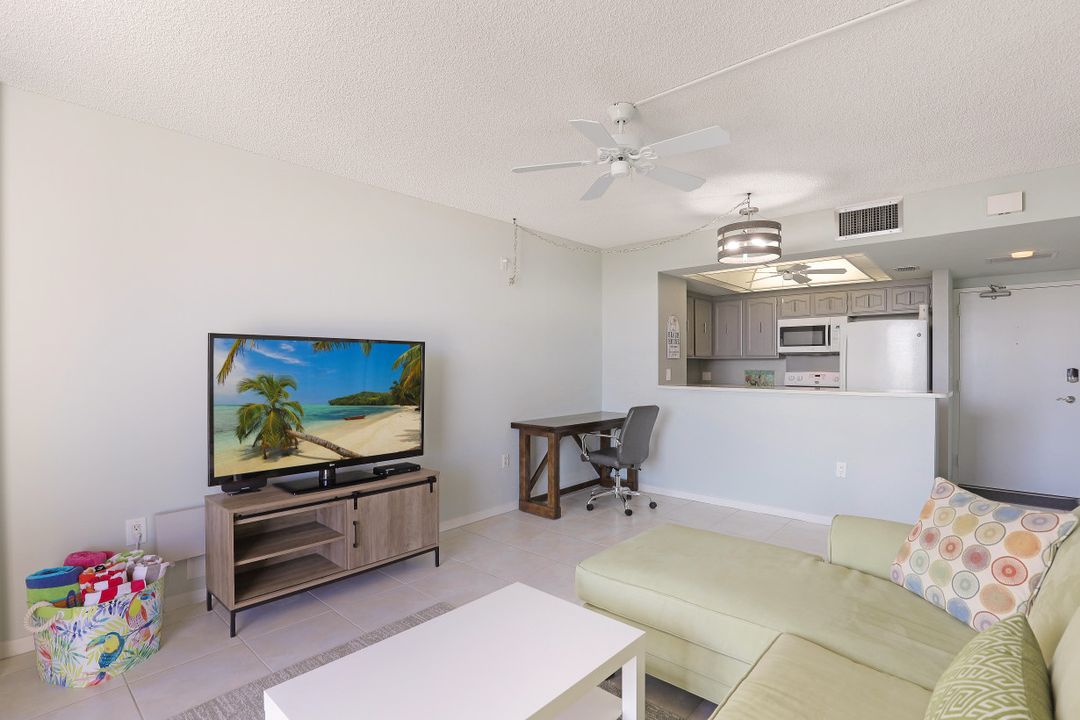 180 Seaview Ct #604, Marco Island, FL 34145