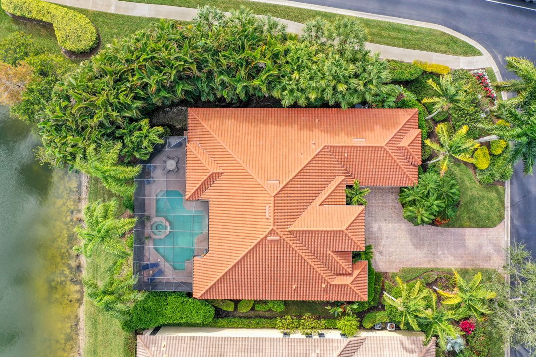 28650 Via D Arezzo Dr, Bonita Springs, FL 34135