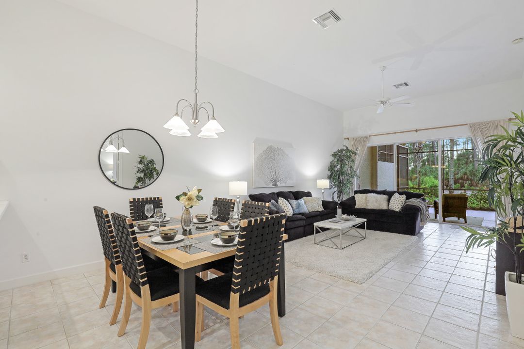 5873 Northridge Dr, Naples, FL 34110