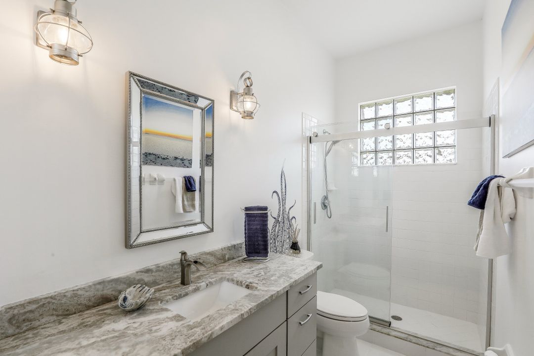 570 Elk Cir, Marco Island, FL 34145