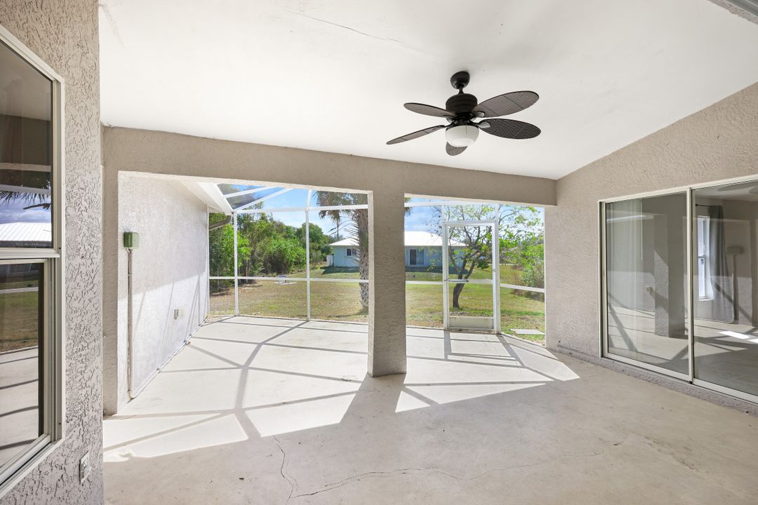 591 Pierre Cir, Lehigh Acres, FL 33974