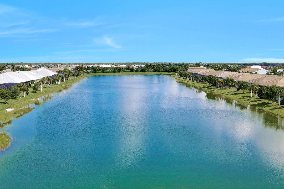 14740 Windward Ln, Naples, FL 34114