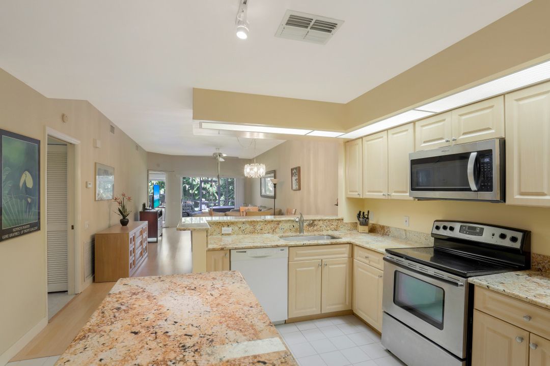 3900 Leeward Passage Ct ##103, Bonita Springs, FL 34134