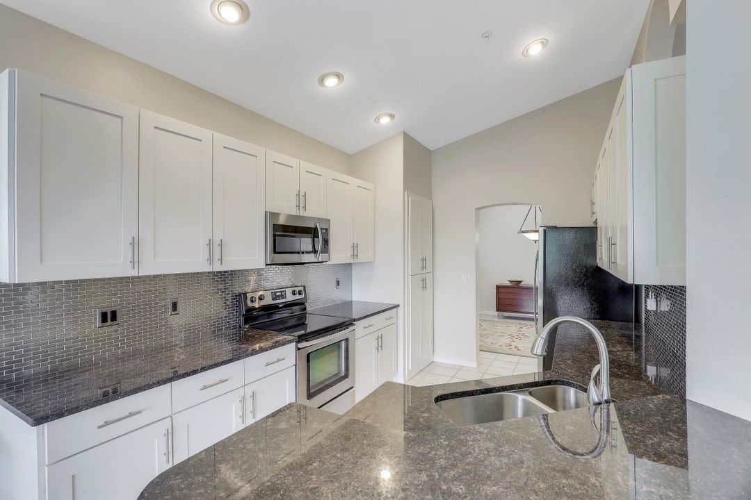 25220 Pelican Creek Cir #203, Bonita Springs, FL 34134