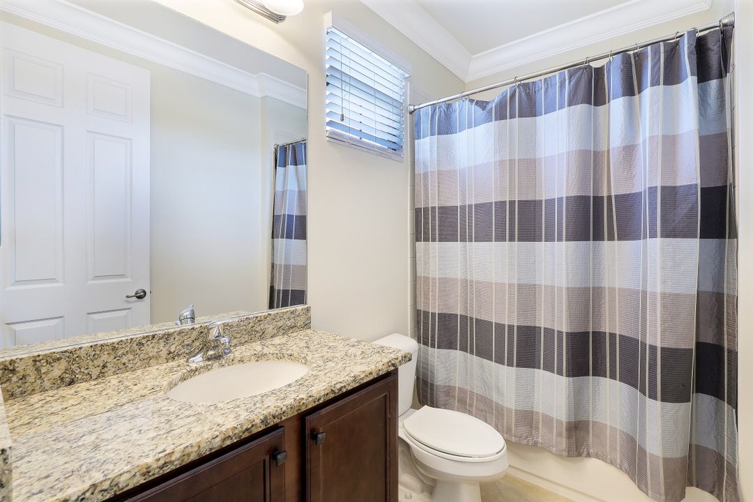 3342 Pacific Dr, Naples, FL 34119