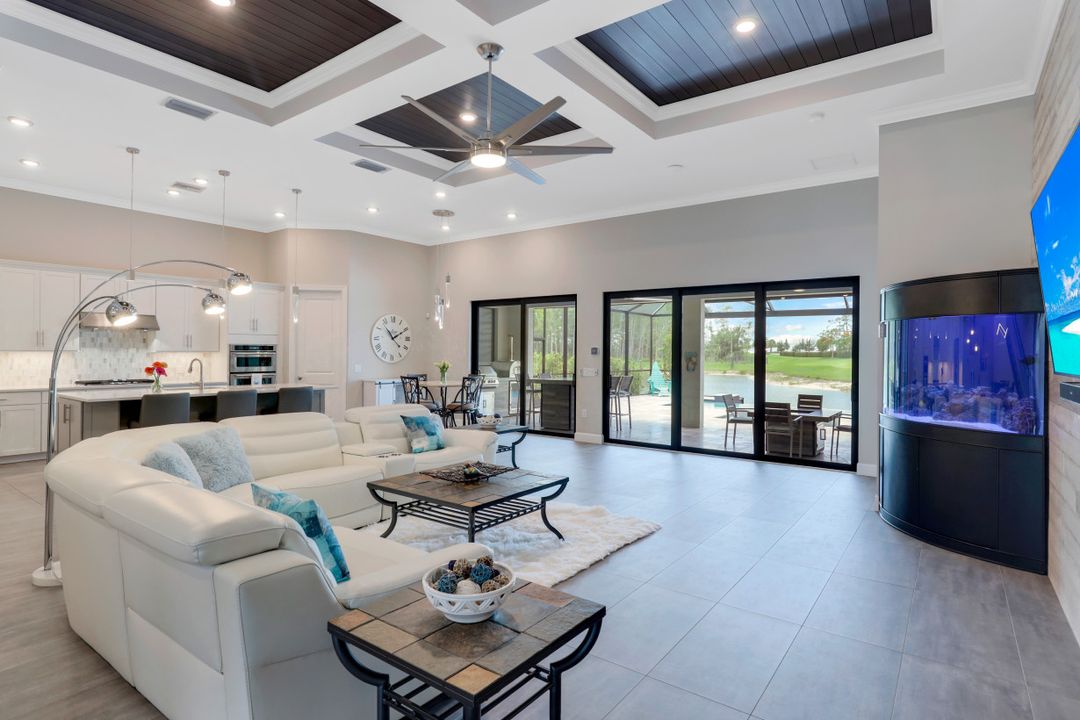 19264 Aqua Shore Dr, Fort Myers, FL 33913