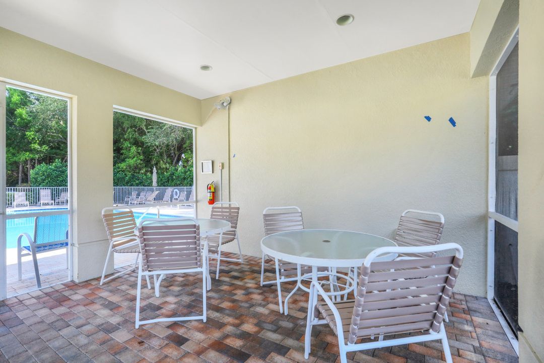 1247 Egrets Landing #201, Naples, FL 34108