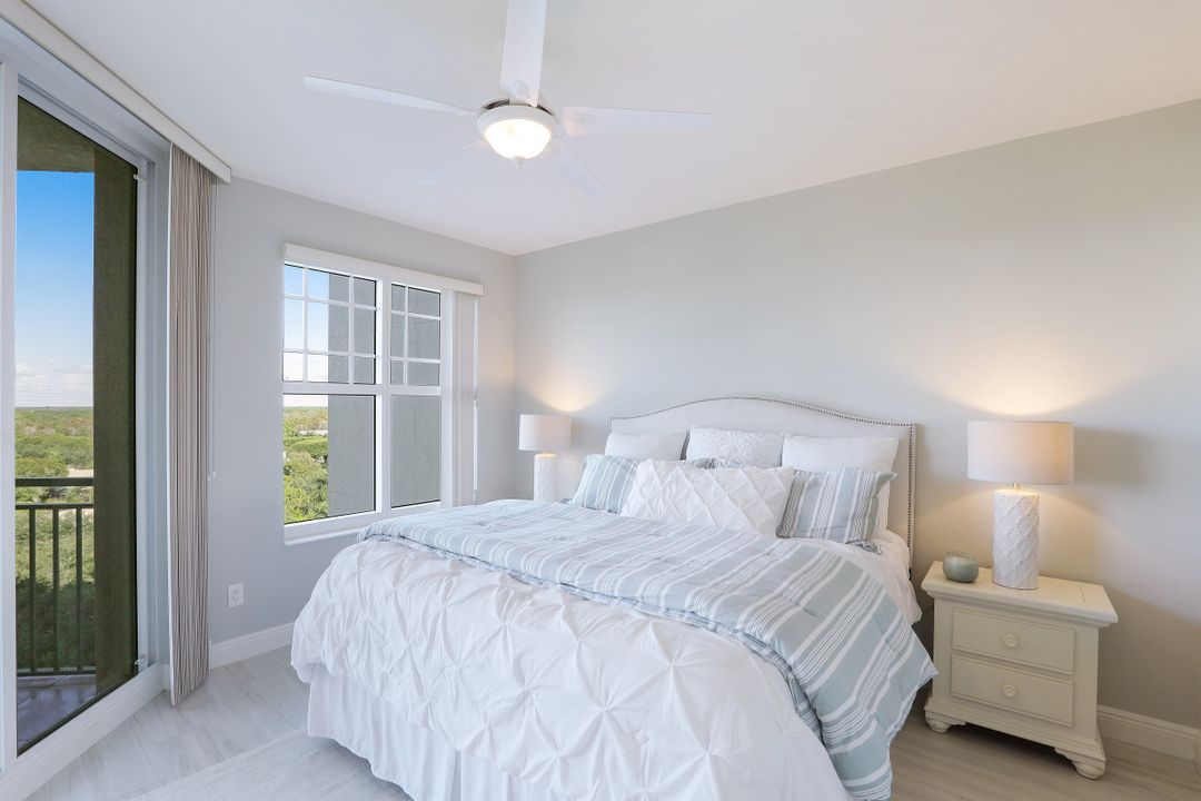 445 Cove Tower Dr #902, Naples, FL 34110