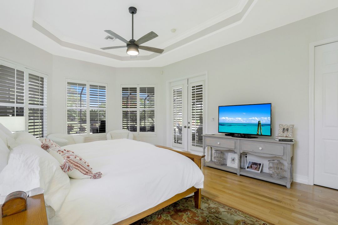 28416 Sombrero Dr, Bonita Springs, FL 34135