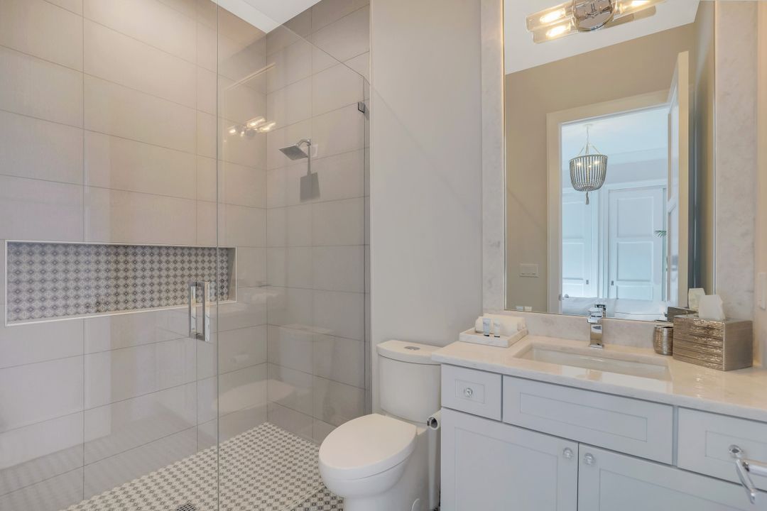 1061 Dana Ct, Marco Island, FL 34145