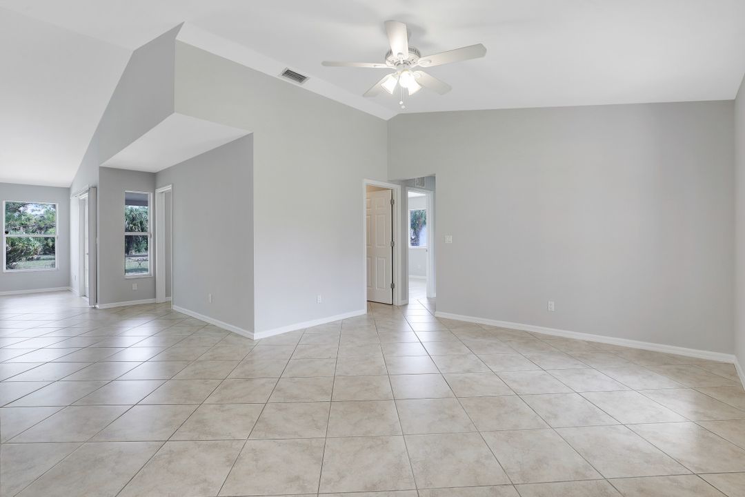 2665 27th Ave NE, Naples, FL 34120