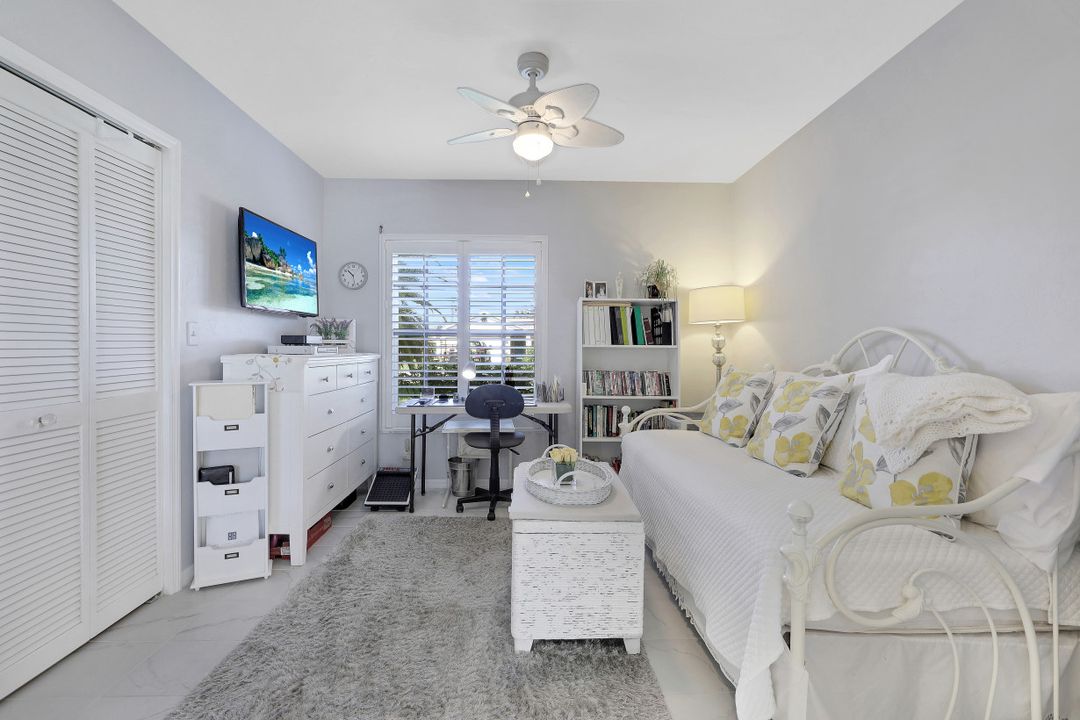 27527 Baretta Dr, Bonita Springs, FL 34135